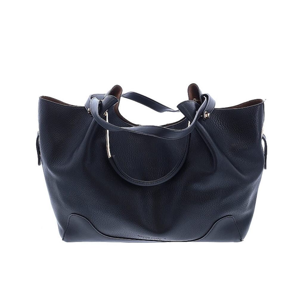 Elegant Black Leather Shoulder Bag